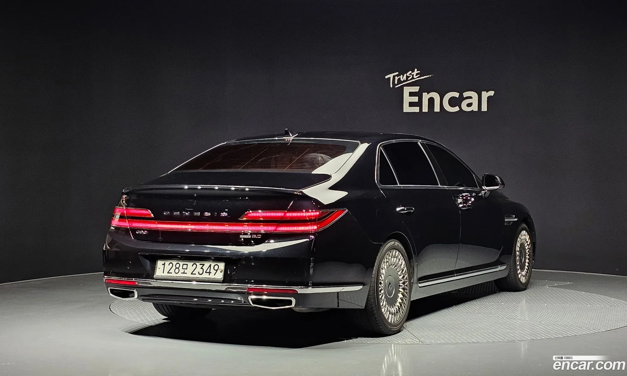Genesis G90 I 50 Awd 2019 - фотография 273409