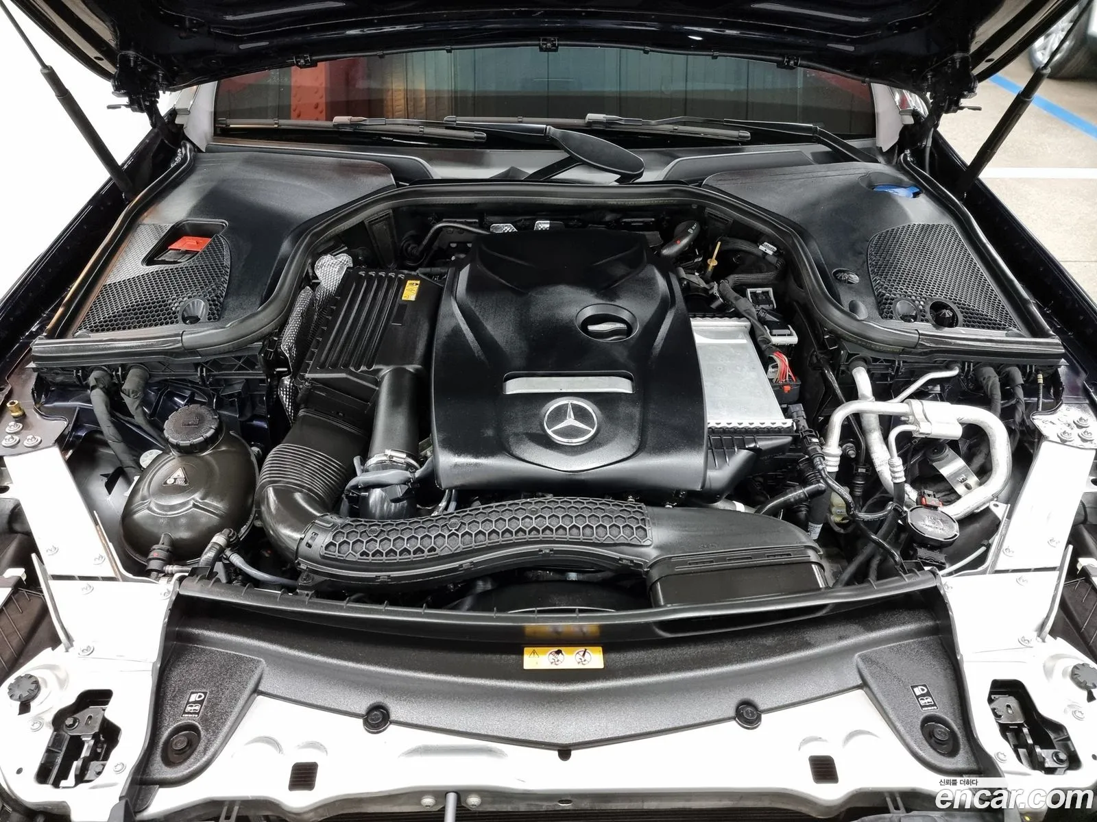 Mercedes-Benz E-Klasse V W213 S213 C238 E250 Exclusive 2022 - фотография 18986397