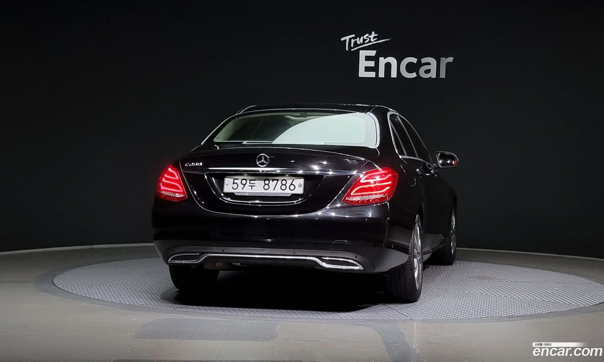 Mercedes-Benz C-Klasse Iv W205 C200 Avant Garde 2017 - фотография 18986407