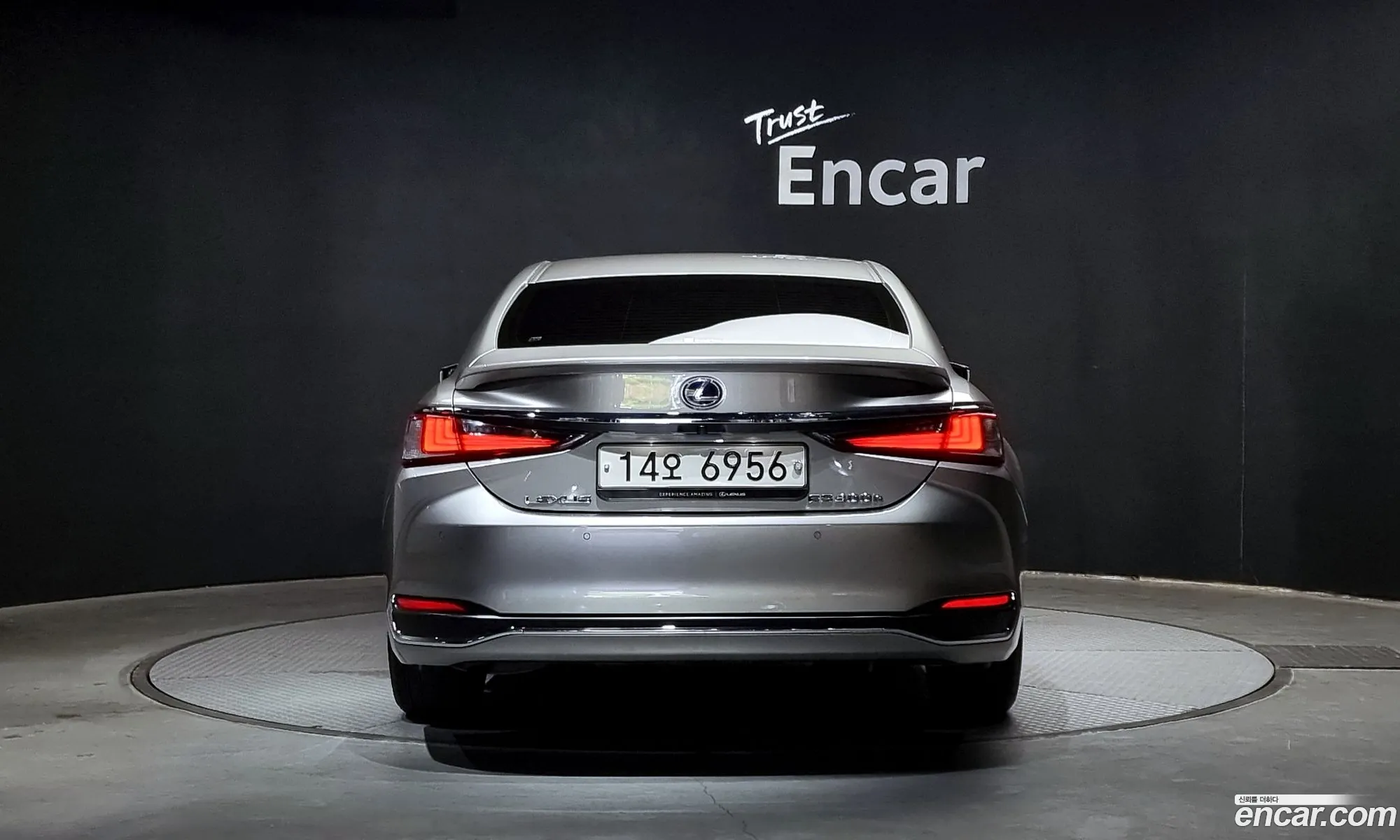 Lexus Es Vii Luxury Plus 2019 - фотография 3744570