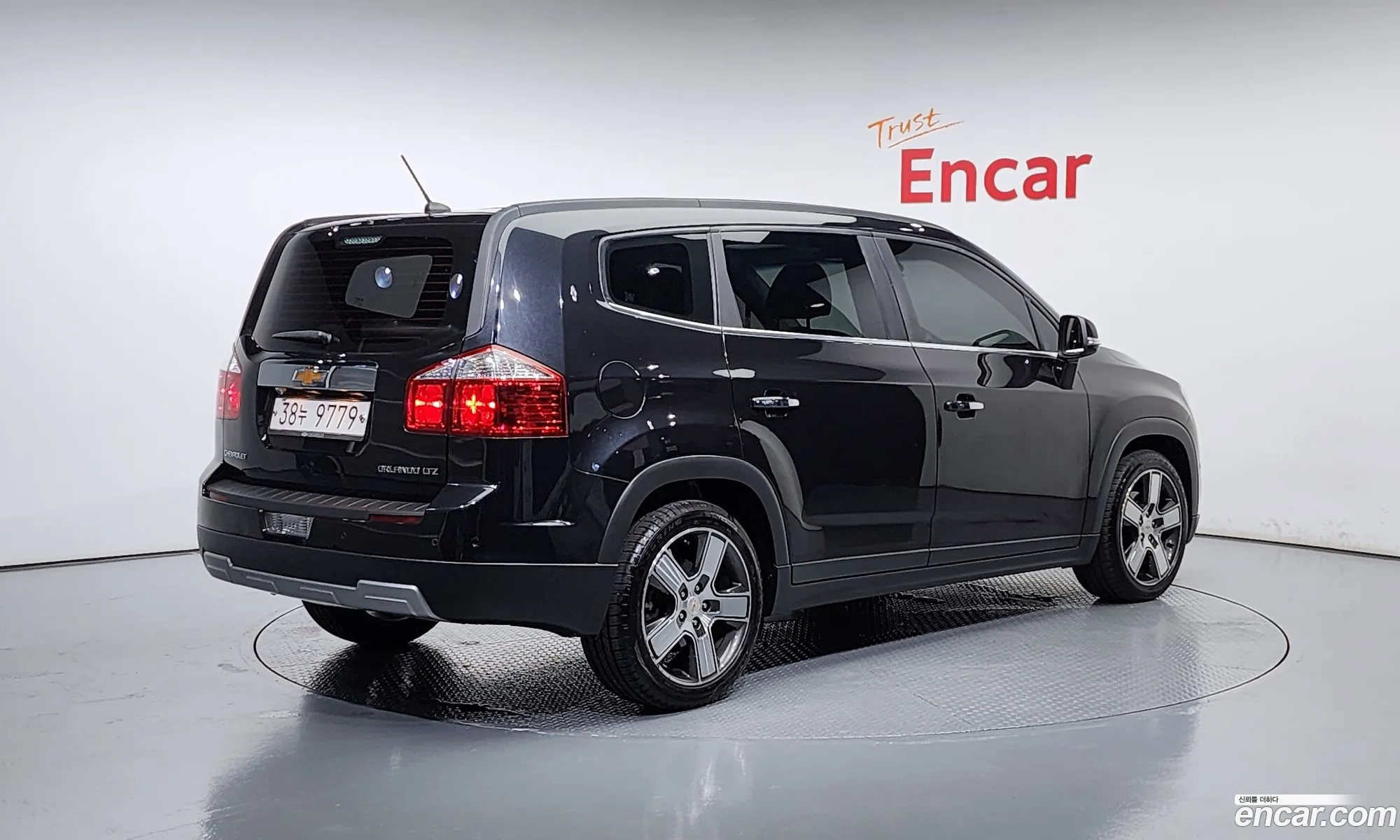 Chevrolet Orlando 20 Diesel Ltz 2014 - фотография 17753308