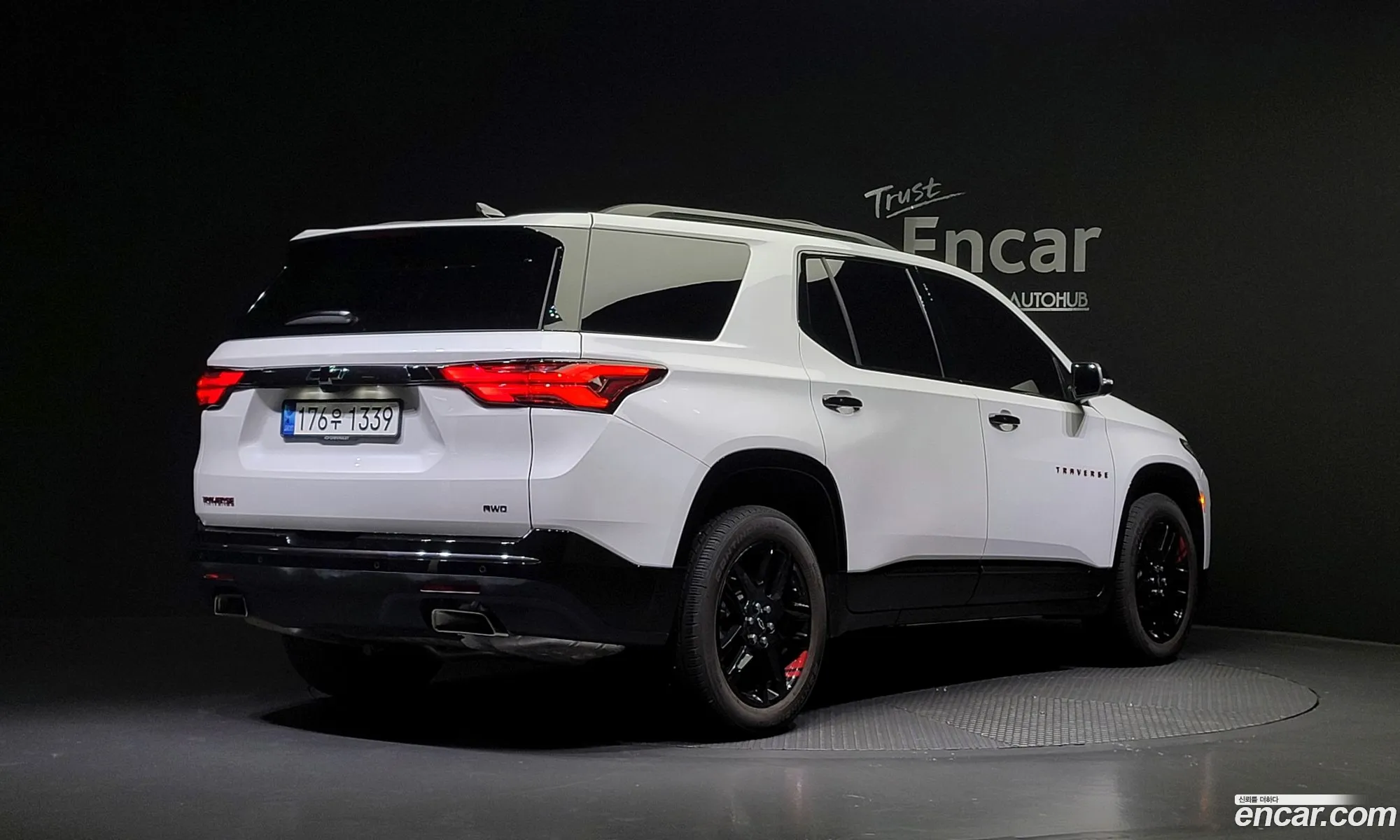 Chevrolet Traverse 36 Awd Redline 2023 - фотография 6740646