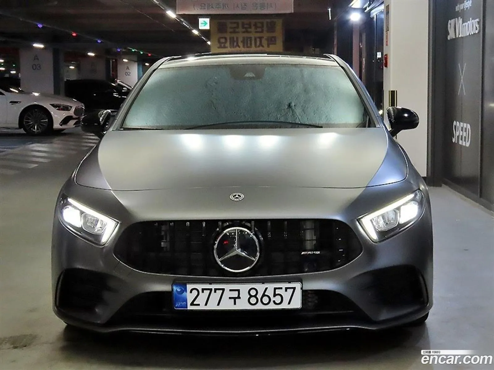 Mercedes-Benz A-Klasse Amg A35 4Matic Sedan 2023 - фотография 18897222