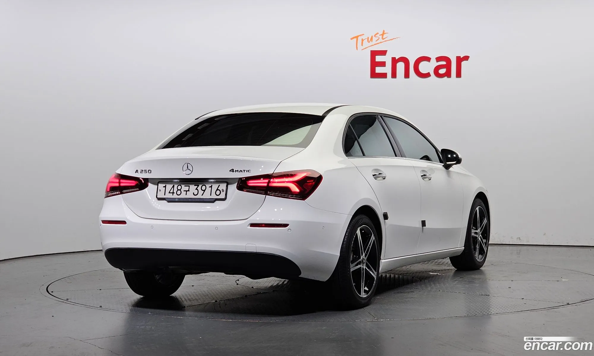 Mercedes-Benz A-Klasse Iv W177 A250 4Matic Sedan 2020 - фотография 18986417