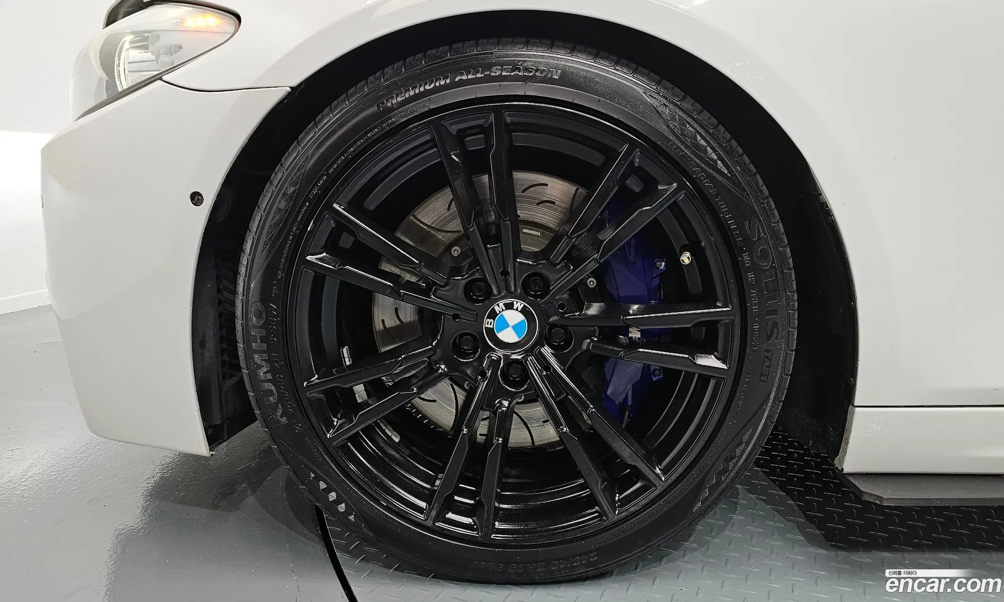 BMW 5Er Vi F10F11F07 528I 2012 - фотография 16421732