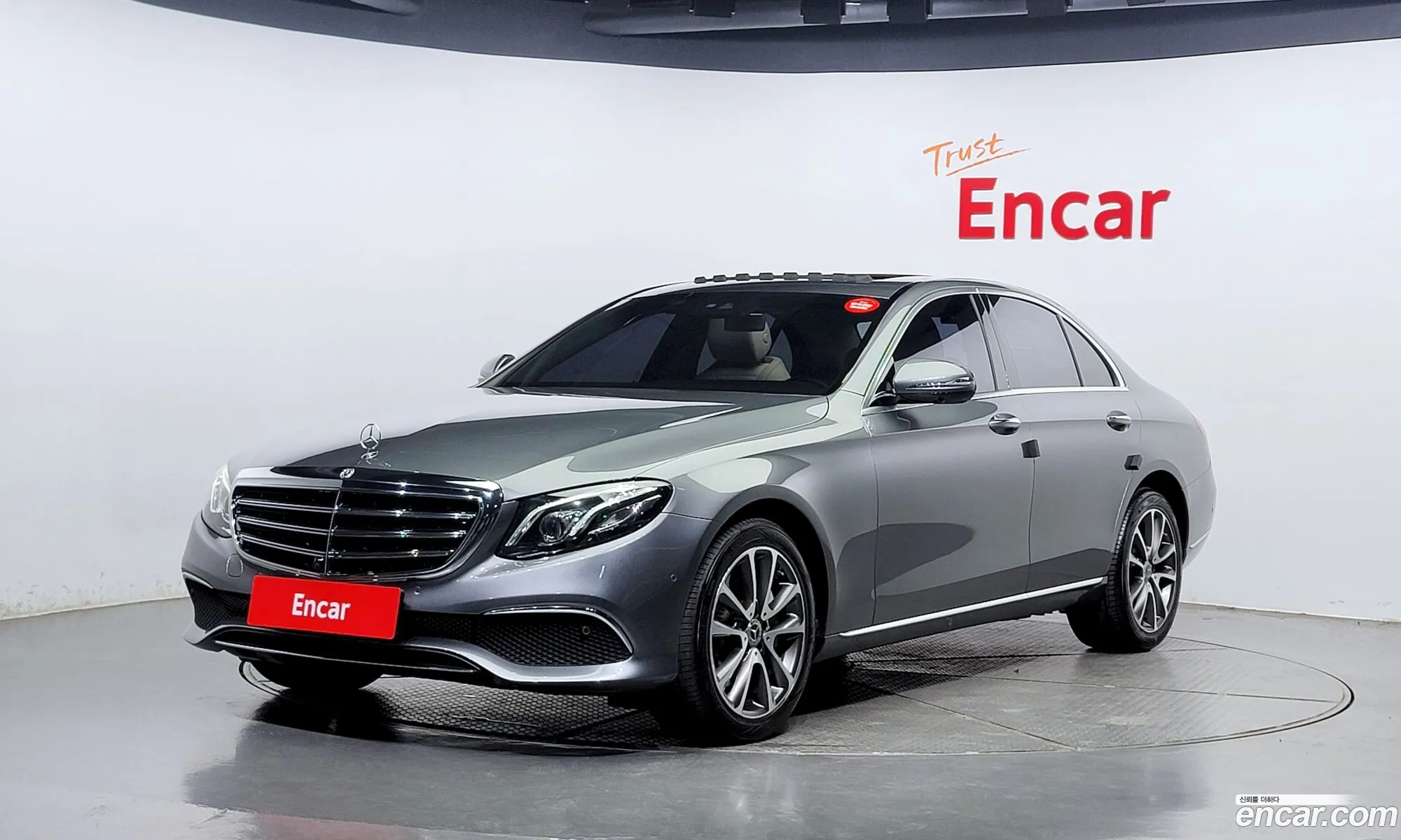E-Class W213E300 Exclusive Standard - фотография 15723272