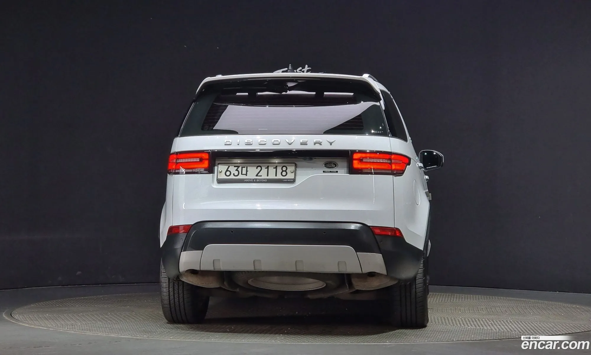 Land Rover Discovery V 30 Td6 Hse Luxury 2017 - фотография 7415275