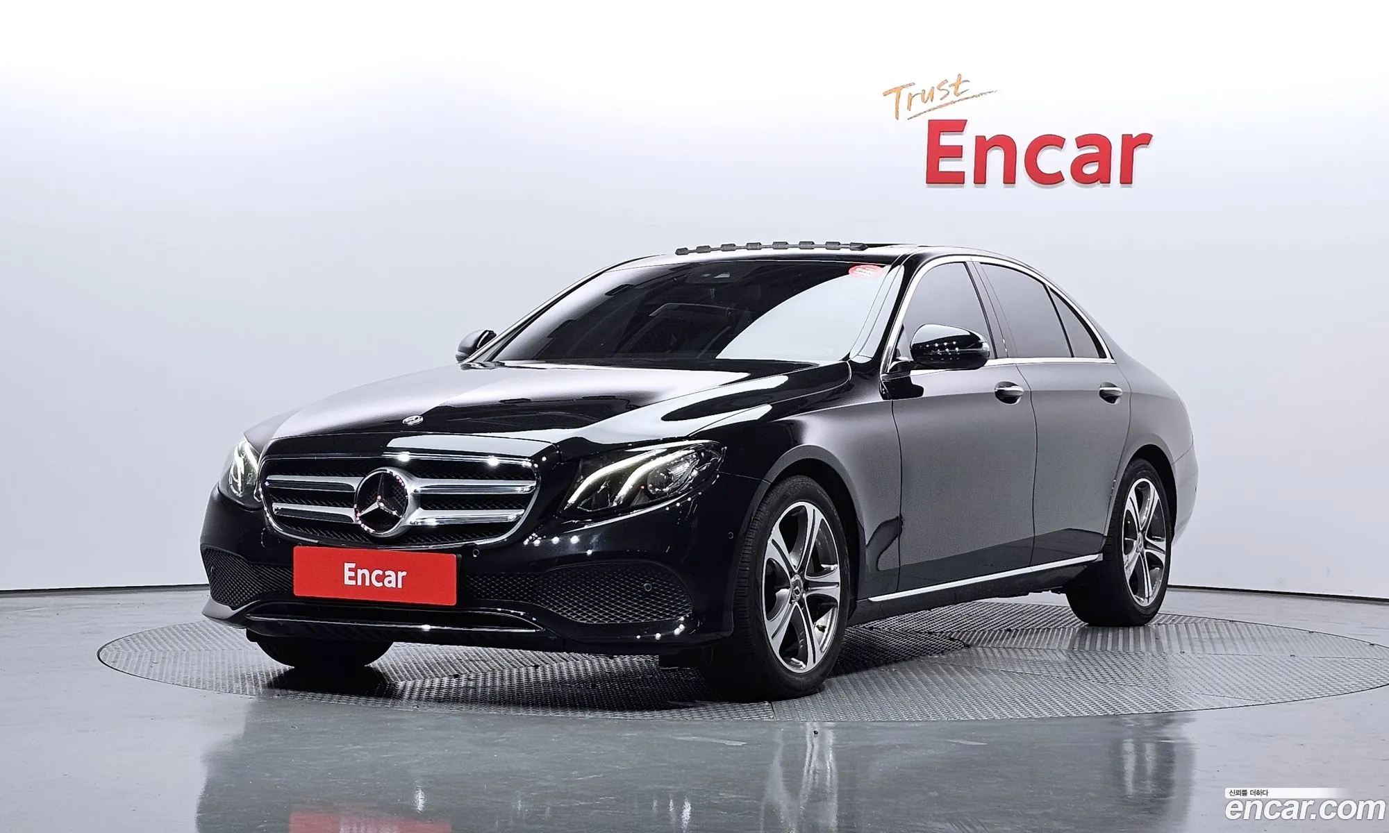Mercedes-Benz E-Klasse V W213 S213 C238 E300 Avantgarde 2019 - фотография 16490880