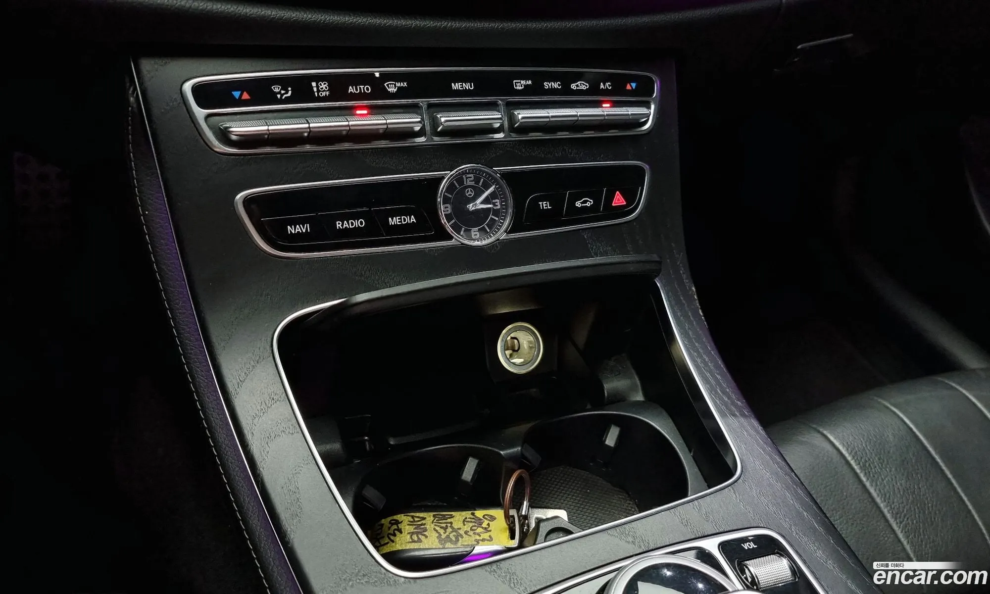 E-Class W213E220D Cabriolet - фотография 15723264