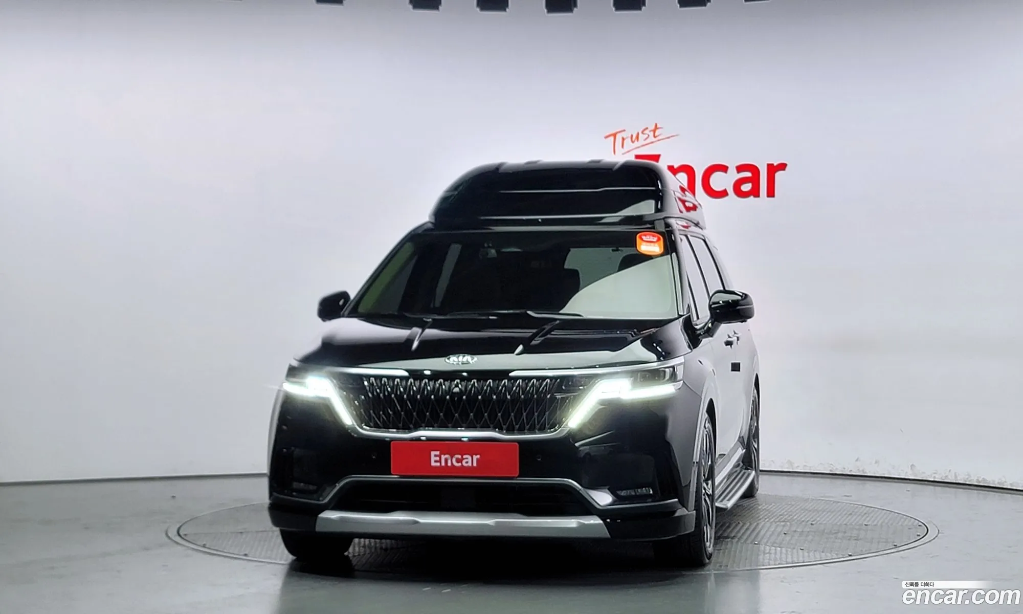 Kia Carnival Gasoline 9-Seater High Limousine 2021 - фотография 12503973