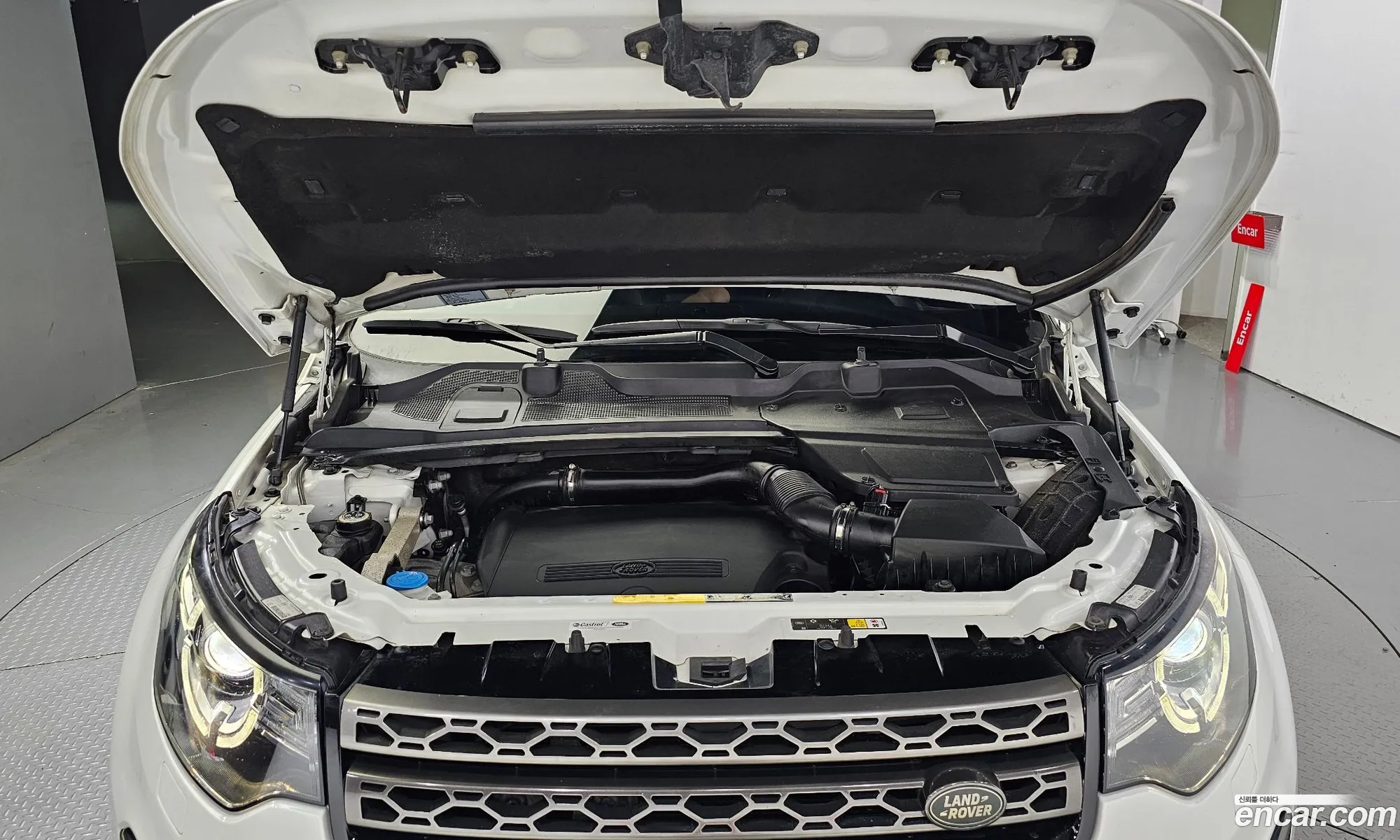 Land Rover Discovery Sport 22 Sd4 Se 2015 - фотография 7424685