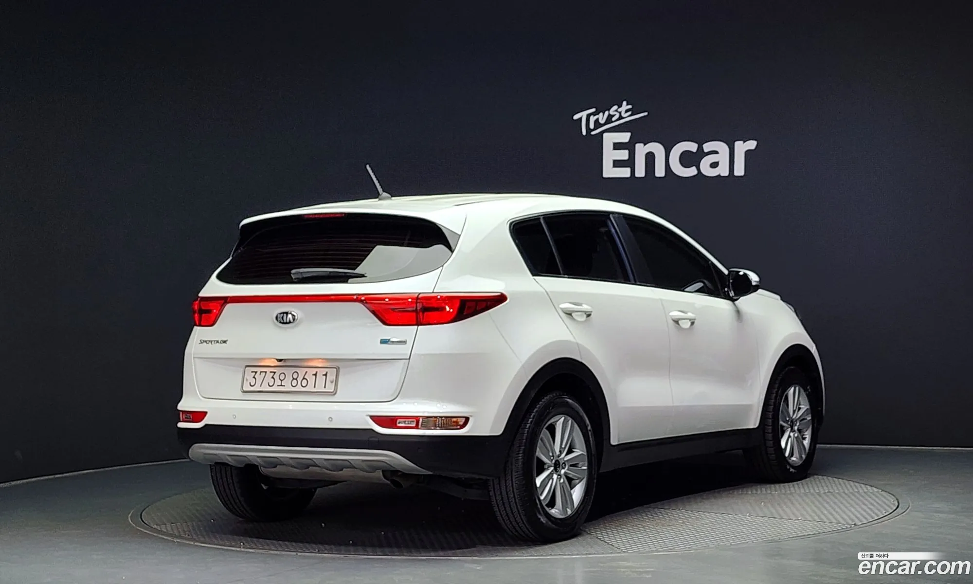Kia Sportage Iv Diesel 20 2Wd Trendy 2018 - фотография 19754791