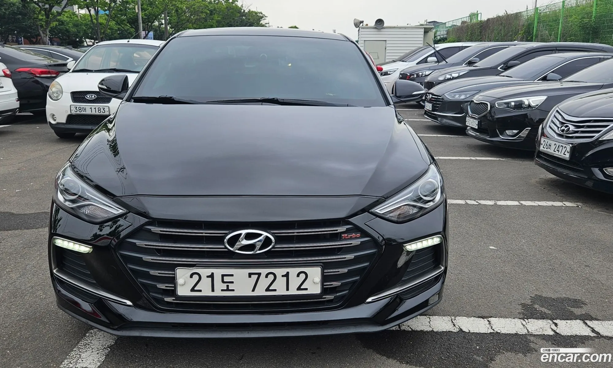 Hyundai Avante Vi 16 Turbo Sport 2017 - фотография 18034142