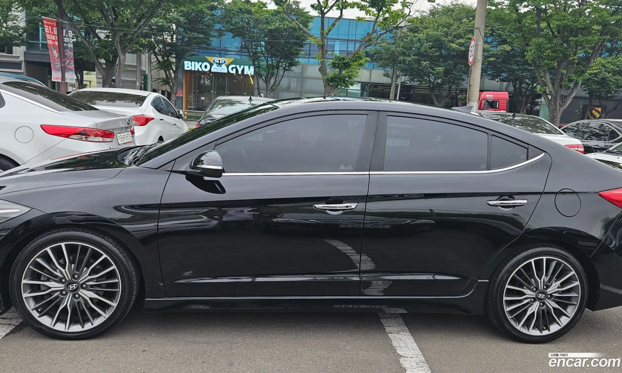 Hyundai Avante Vi 16 Turbo Sport 2017 - фотография 18034143