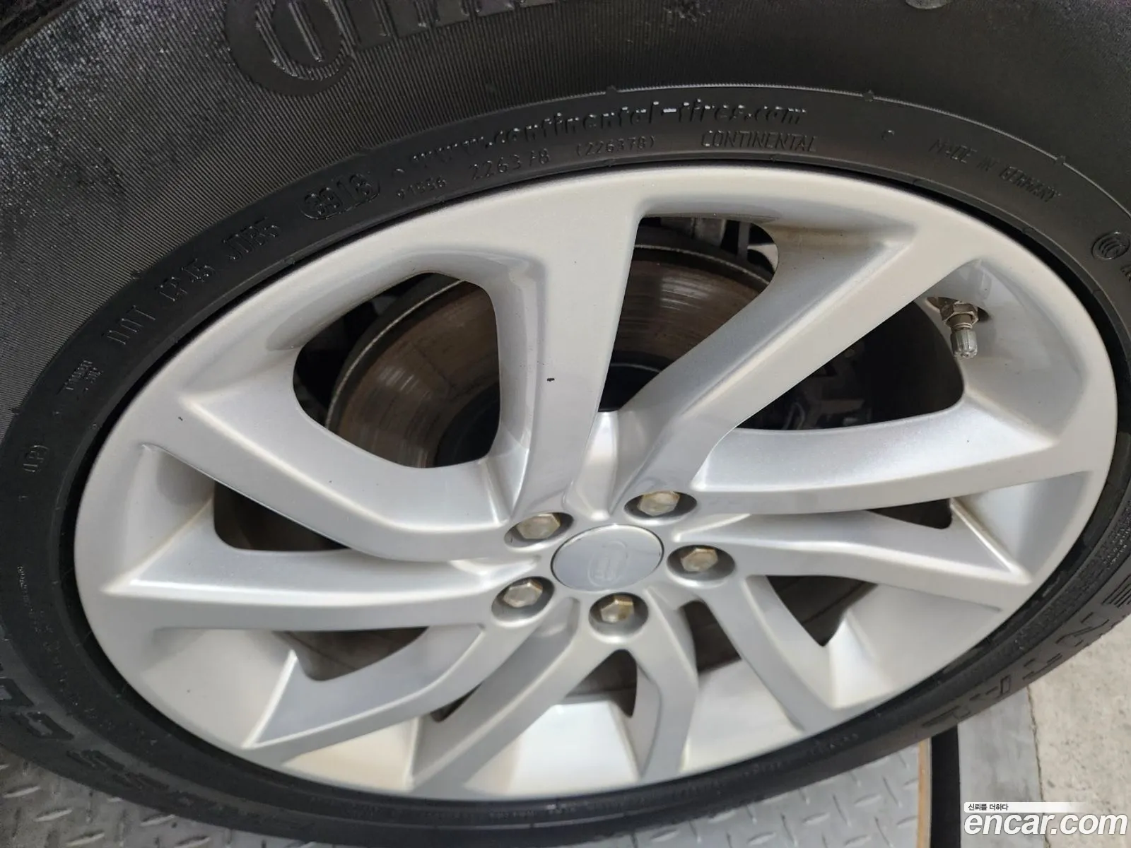 Land Rover Discovery Sport I 20 Td4 Se 150 Horsepower 2019 - фотография 7415325
