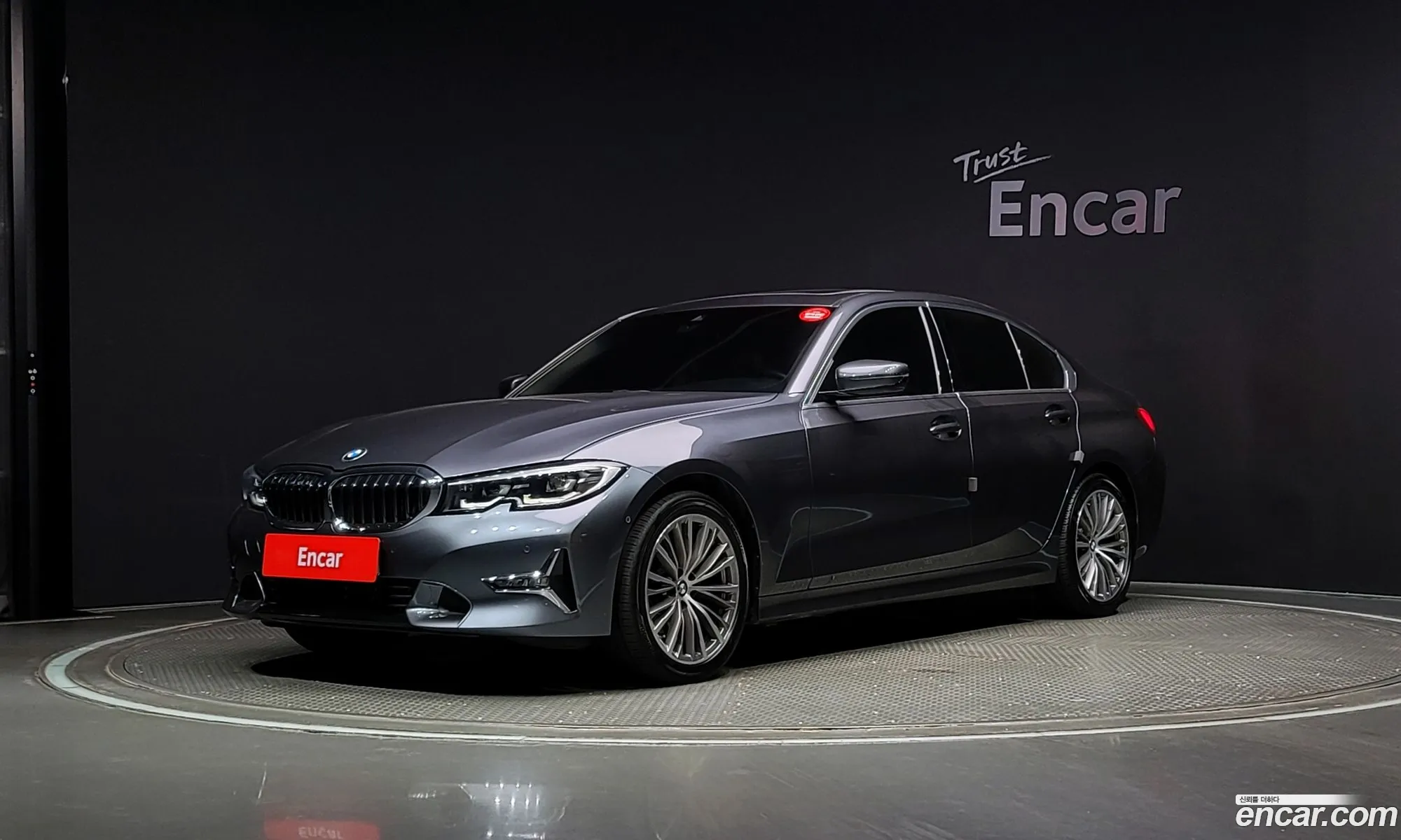 BMW 3Er 320I Luxury 2020 - фотография 16564259
