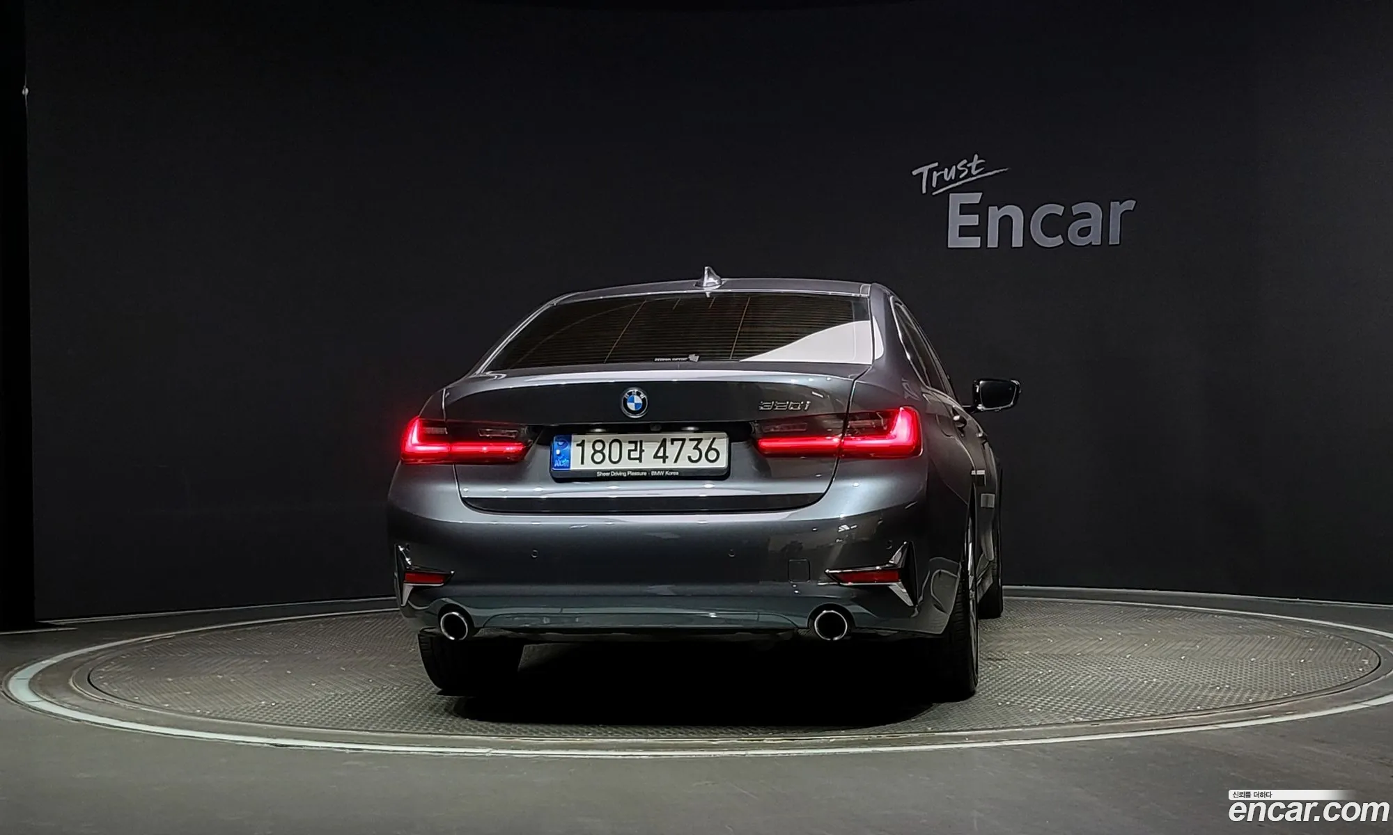 BMW 3Er 320I Luxury 2020 - фотография 16564262