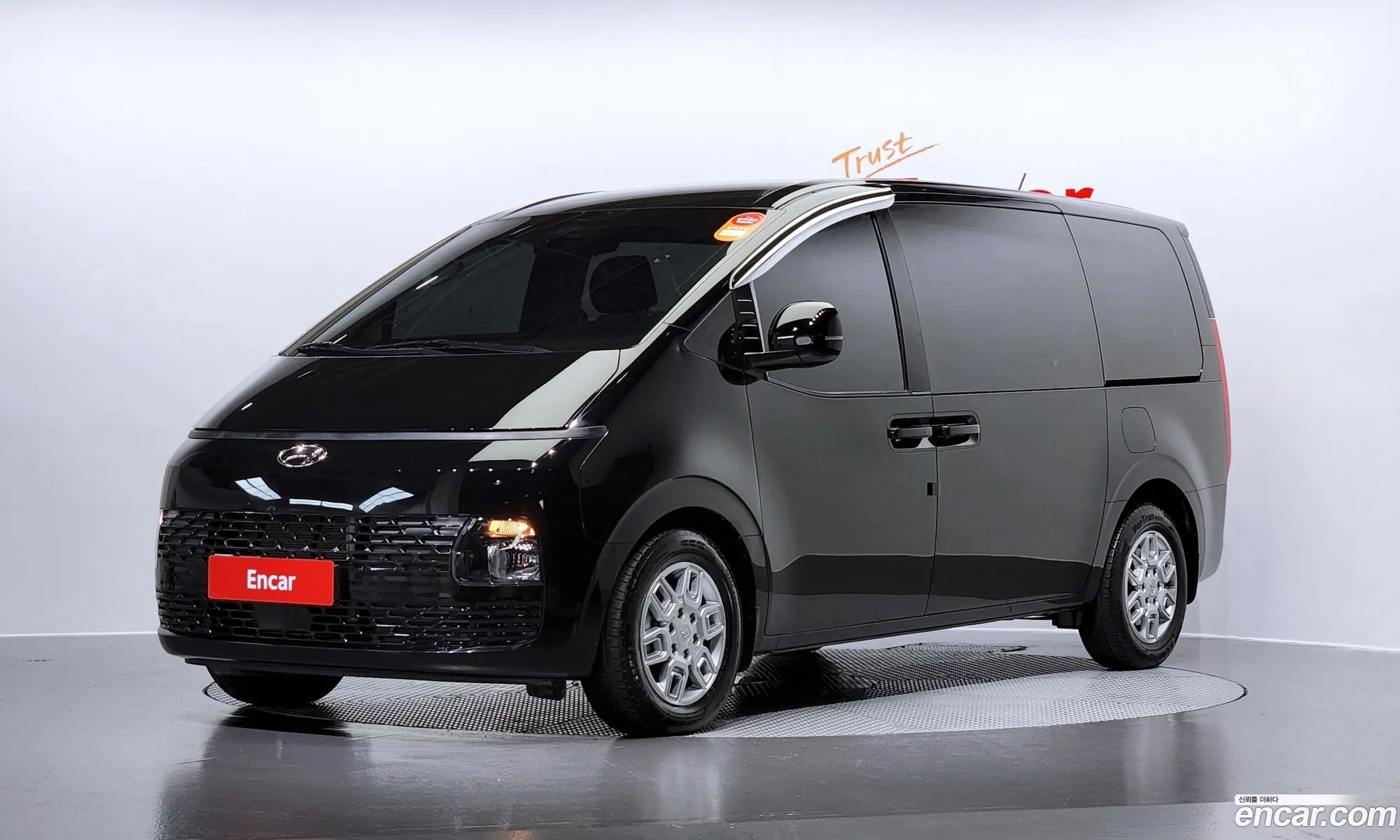 Hyundai Staria Cargo 5-Seater 2023 - фотография 18499092