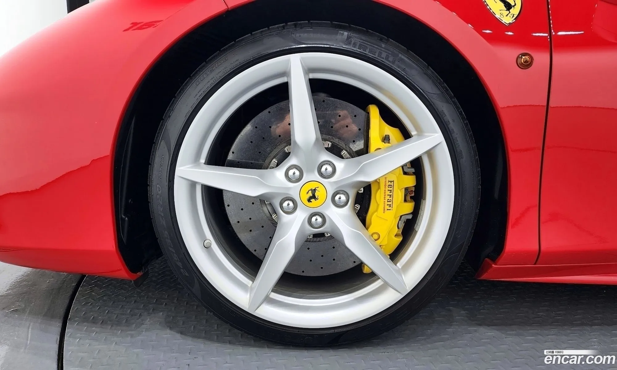 Ferrari 488 Gtb 39 - фотография 4187210