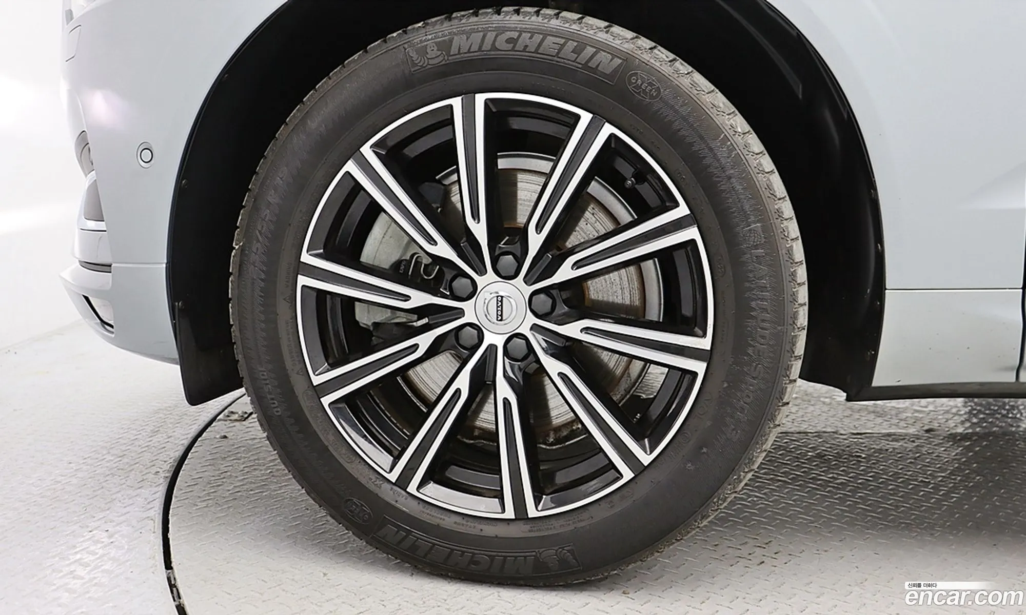 Volvo Xc60 Ii T6 Inscription 2019 - фотография 6107056