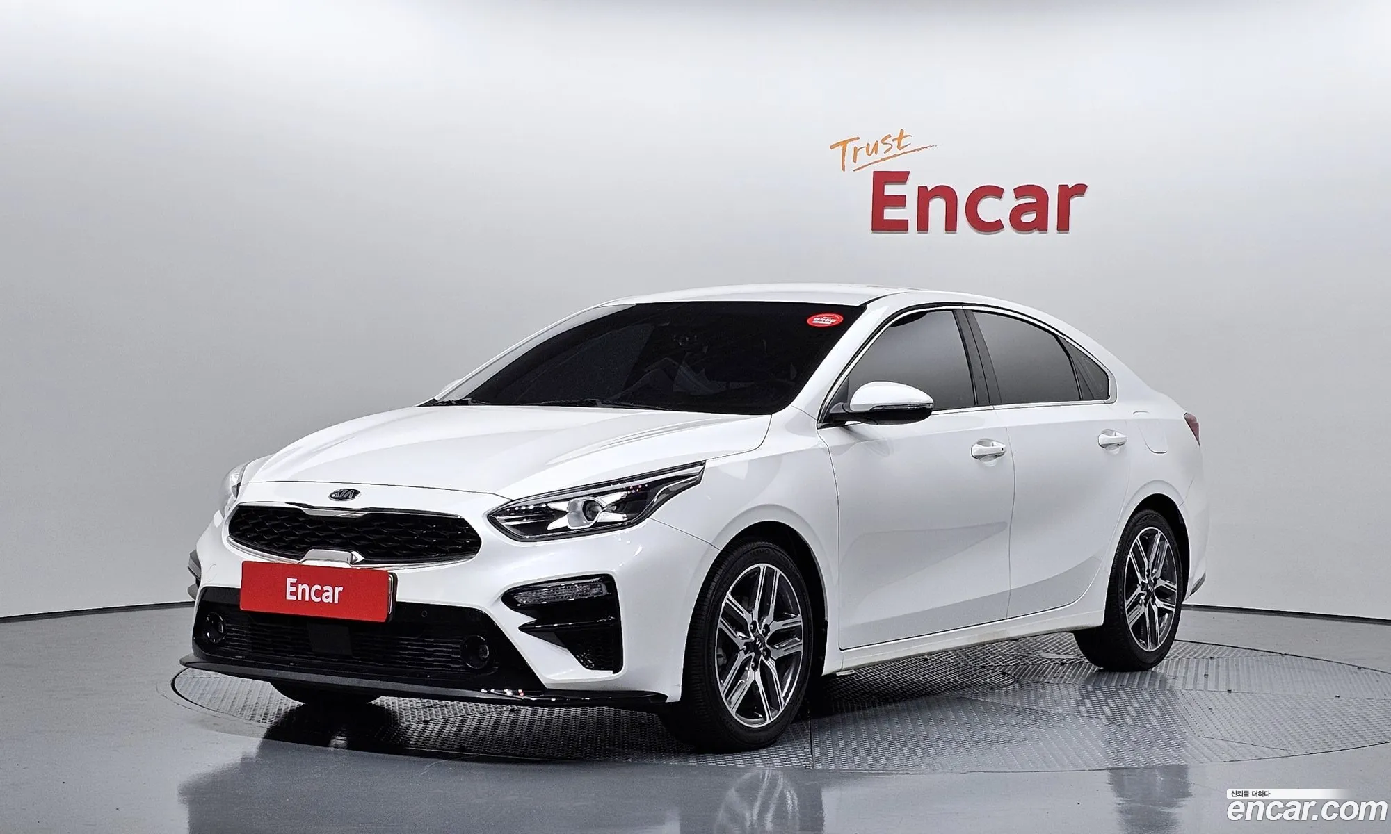 Kia K3 Prestige 2019 - фотография 15641901