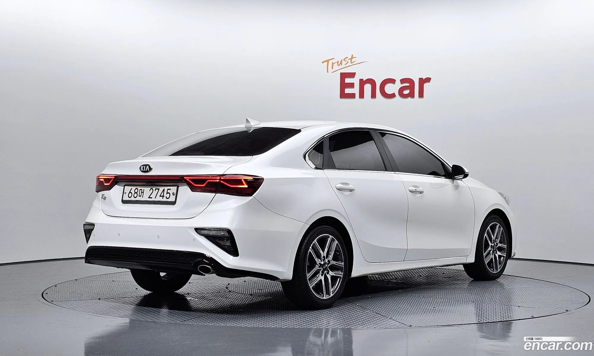 Kia K3 Prestige 2019 - фотография 15641902