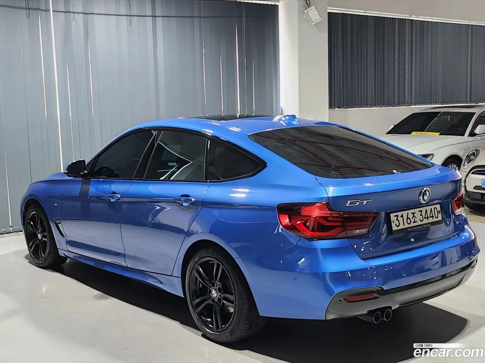 BMW 6Er Iv G32 Gt 320D M Sports Premium 2021 - фотография 16564238