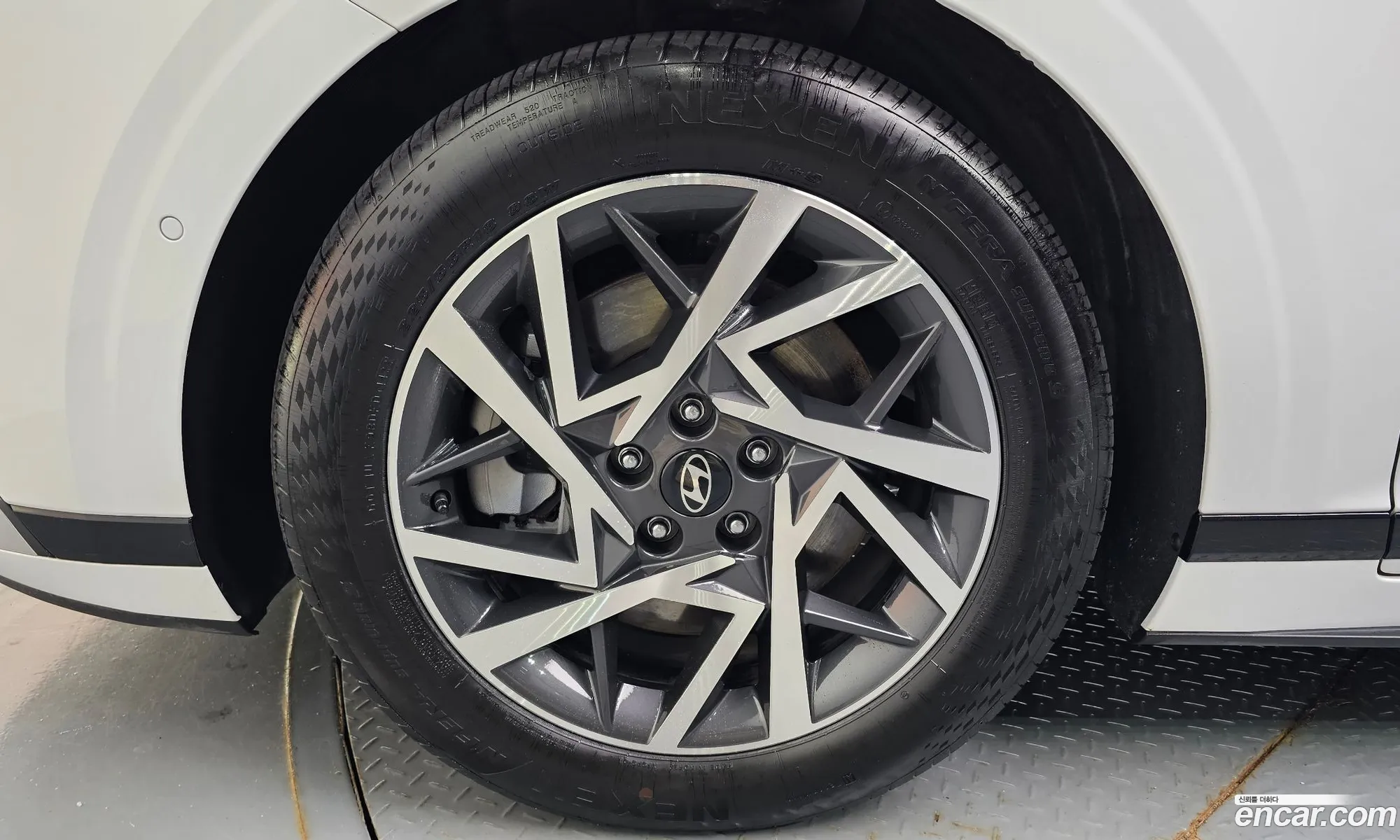 Hyundai Grandeur 35 Lpg 2Wd 2022 - фотография 19009076