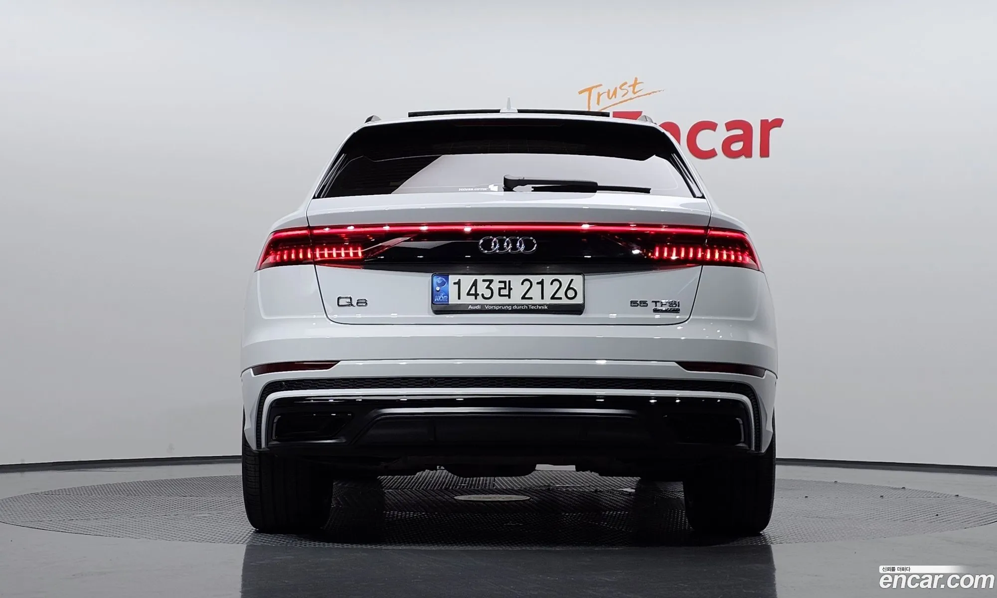 Audi Q8 I 55 Tfsi Quattro Premium 2021 - фотография 8864152