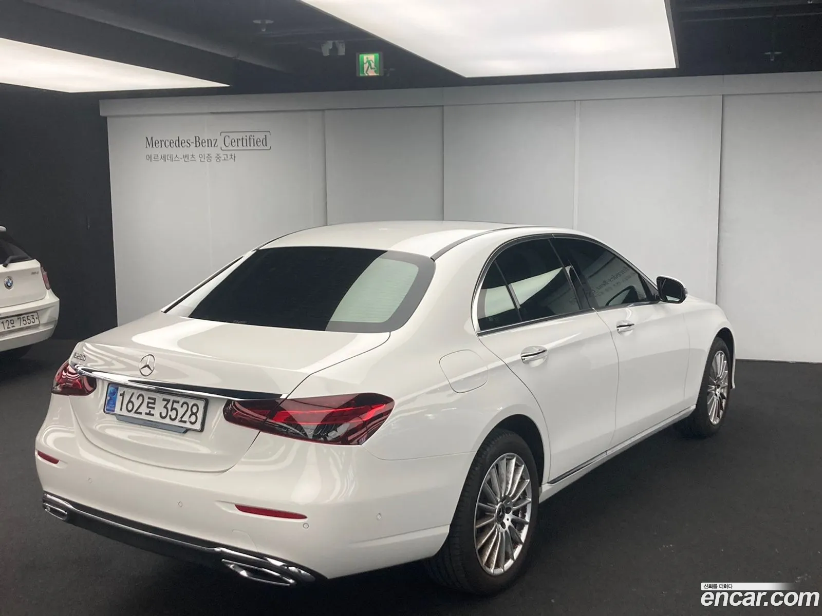 Mercedes E-Class W213 E250 Exclusive - фотография 18952529