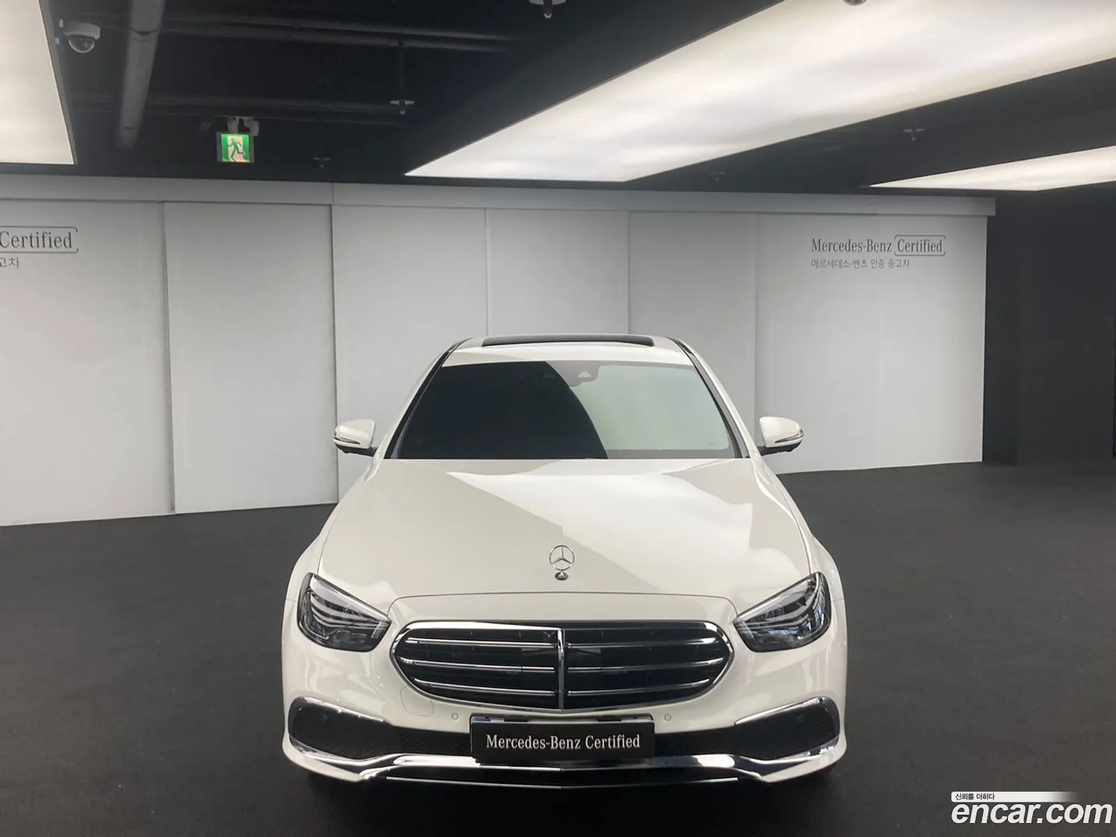 Mercedes E-Class W213 E250 Exclusive - фотография 18952530