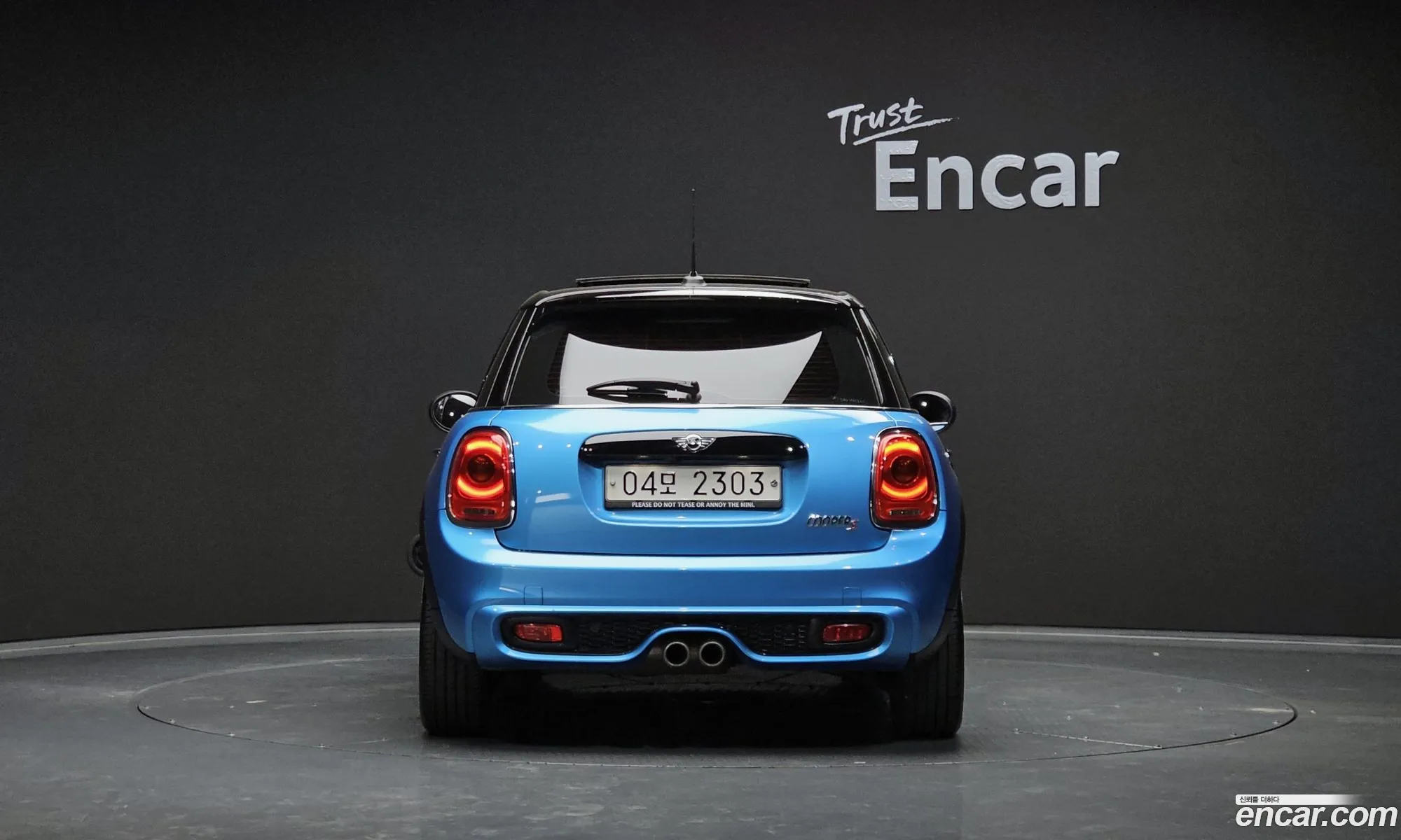Mini Cooper 5-Door Basic Model 2018 - фотография 4626506