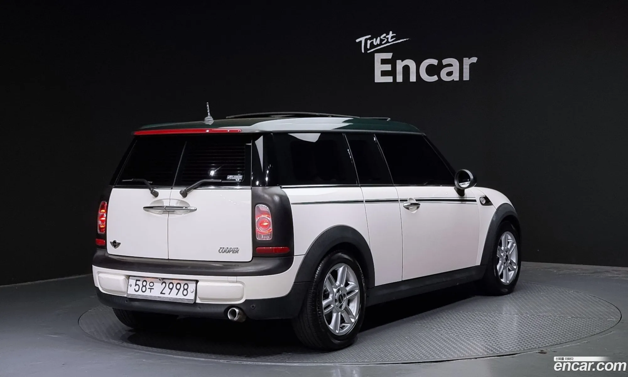 Mini Cooper D Clubman Basic 1St Generation - фотография 9239296