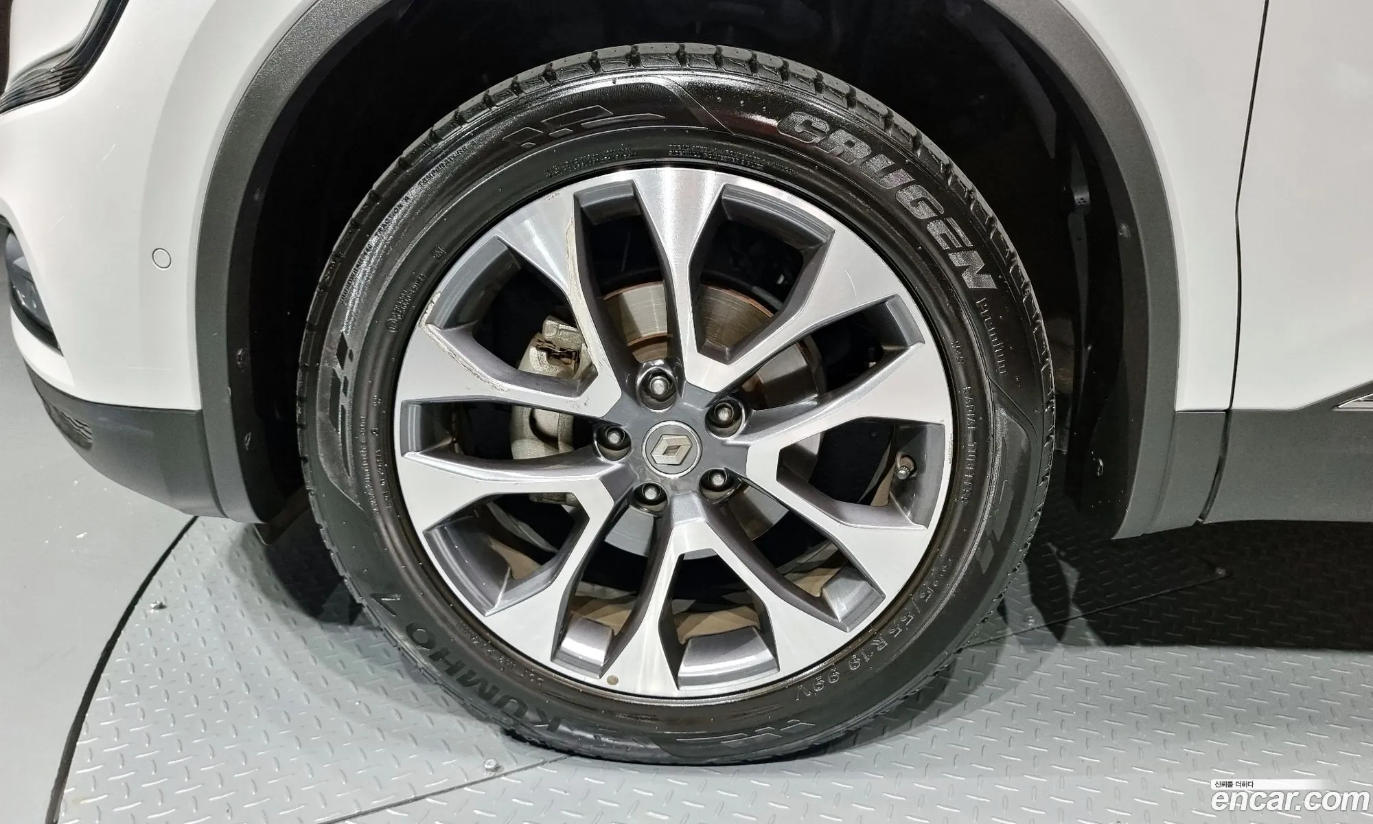 Renault Samsung Qm6 Gasoline 2Wd Re Signature 2019 - фотография 922306