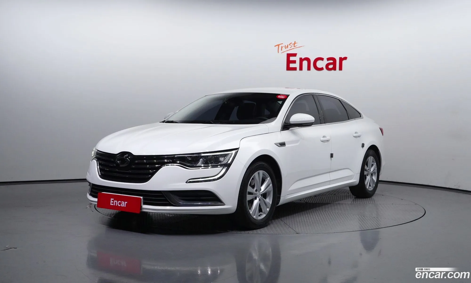Renault Samsung Sm6 20 Lpe Pe Rental Car 2017 - фотография 4530982