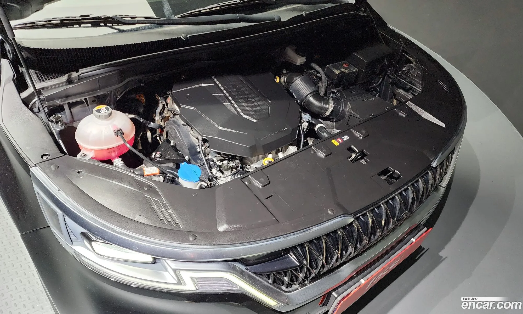 Kia Carnival 9-Seater Signature 2021 - фотография 12358531