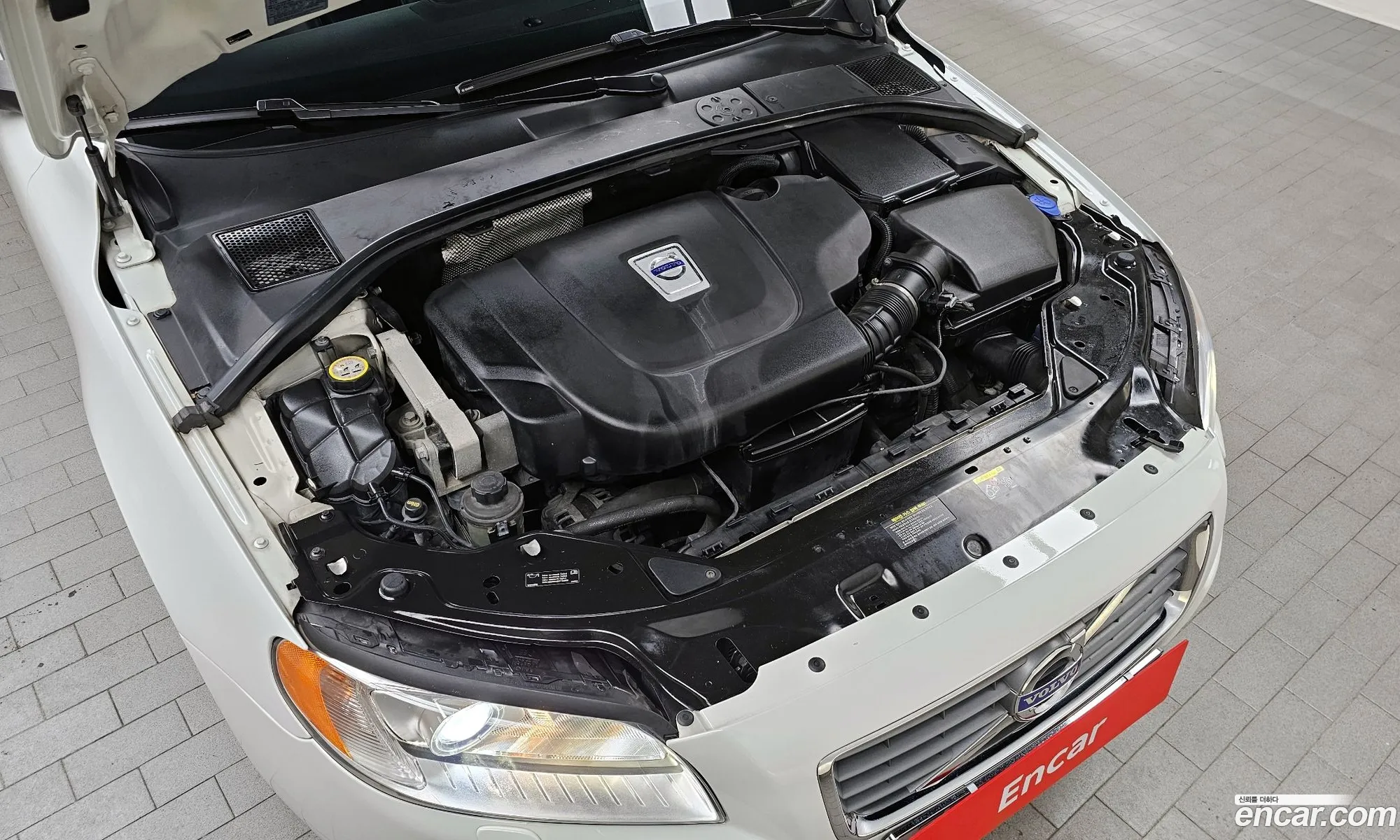 Volvo S80 Ii D5 2011 - фотография 6107105