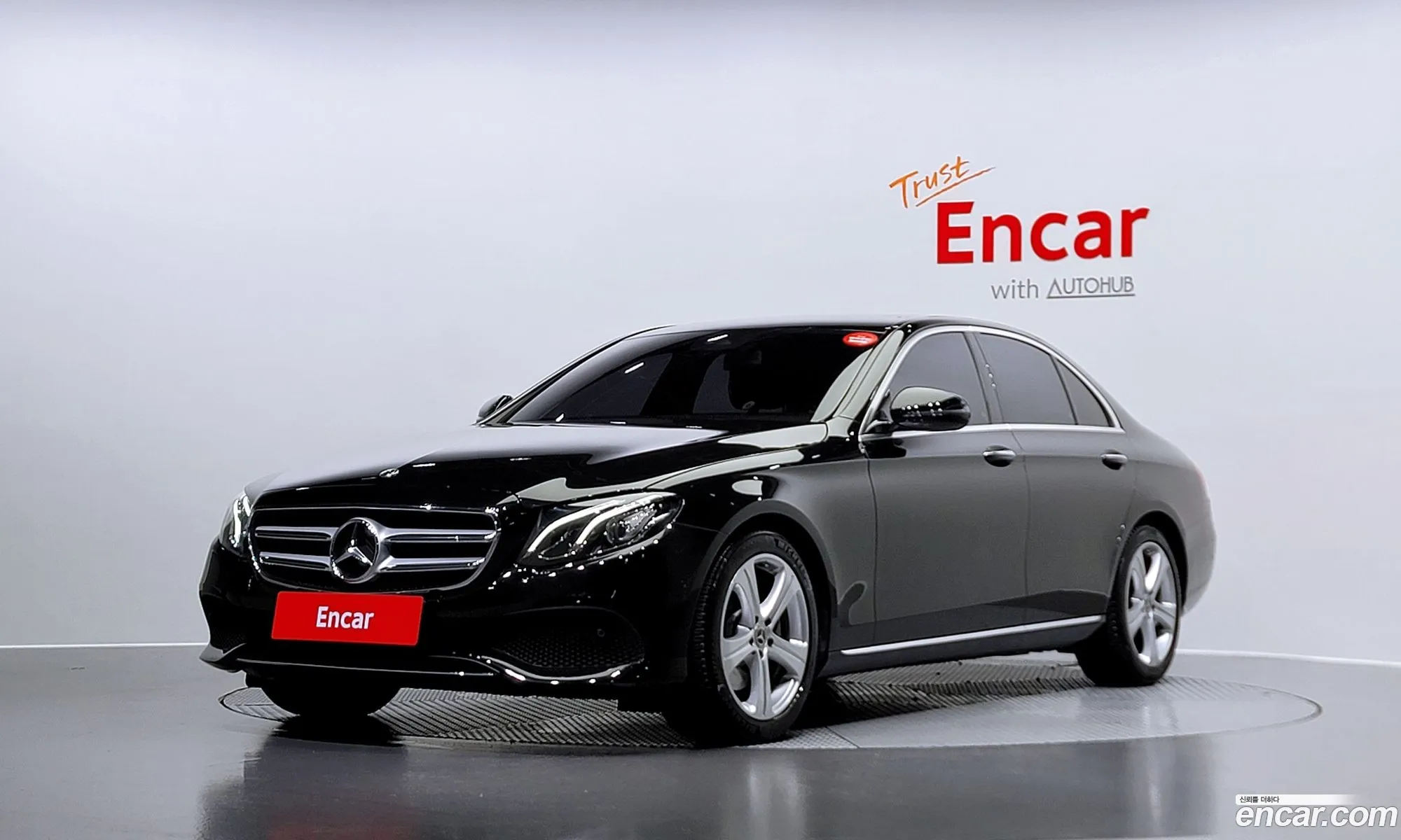 Mercedes-Benz E-Klasse V W213 S213 C238 E200 Avant Garde 2018 - фотография 14293440