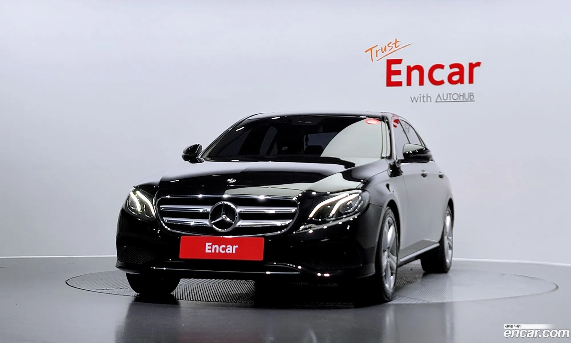 Mercedes-Benz E-Klasse V W213 S213 C238 E200 Avant Garde 2018 - фотография 14293442