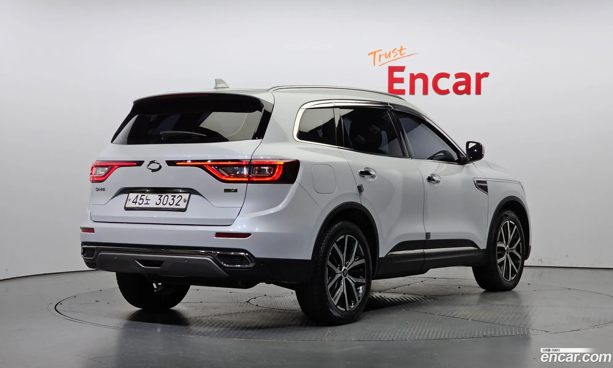 Renault Samsung Qm6 20 Lpe Re Signature 2Wd 2019 - фотография 922279