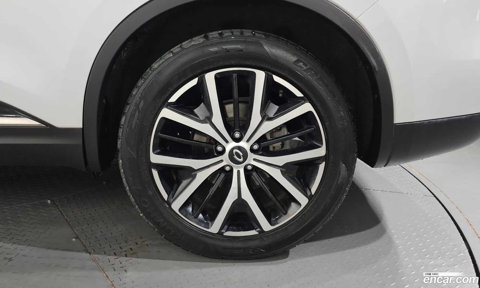 Renault Samsung Qm6 20 Lpe Re Signature 2Wd 2019 - фотография 922282