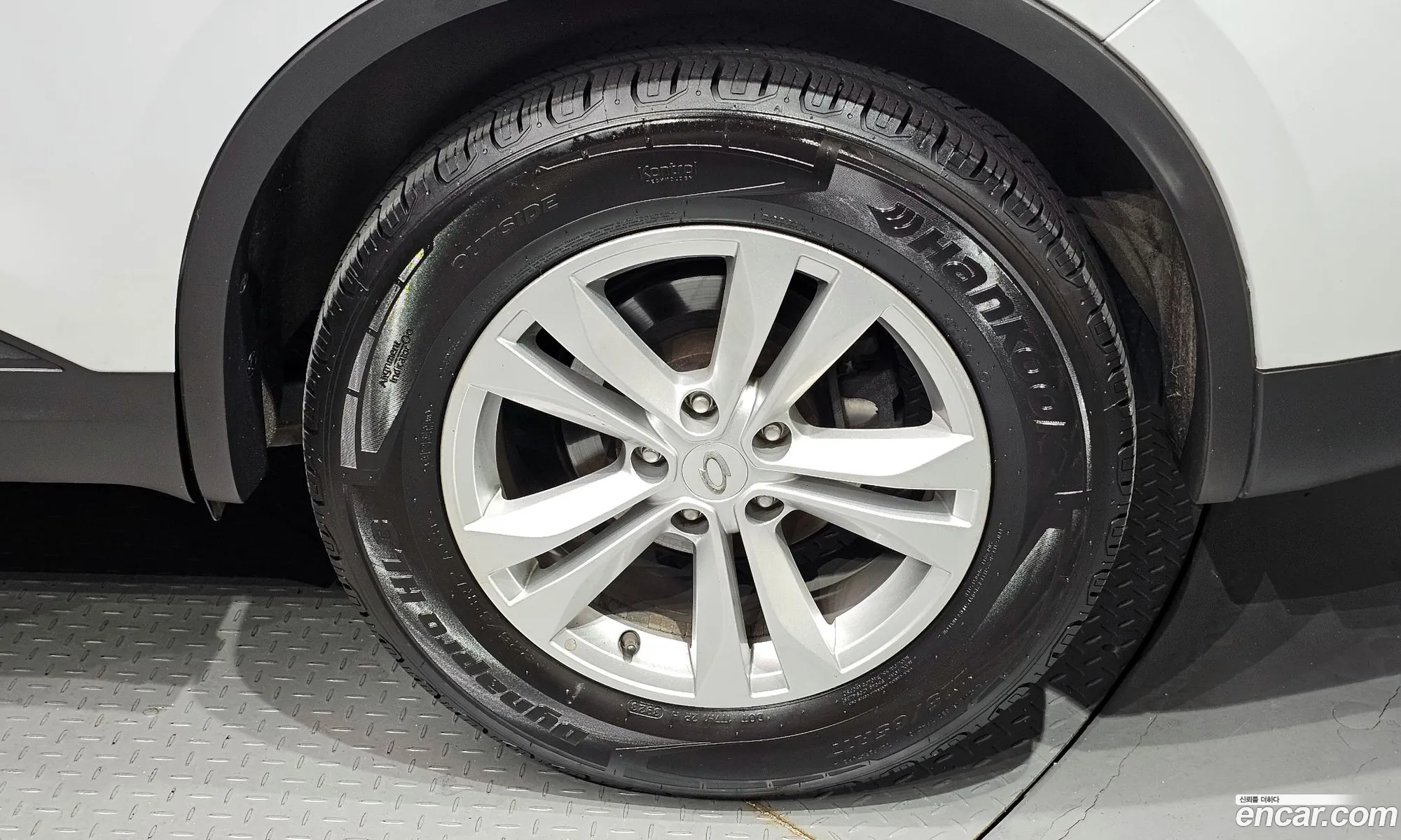 Renault Samsung Qm6 20 Lpe Se 2Wd 2020 - фотография 7475473