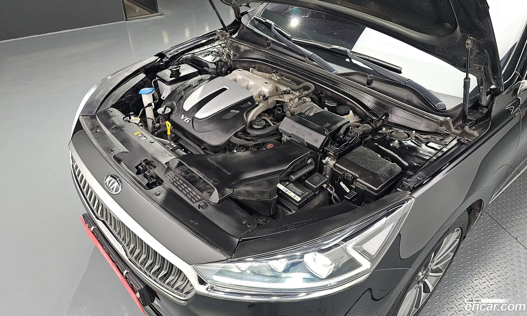 Kia K7 Vg Ii 30 Lpi Prestige Rental Car 2018 - фотография 13429472