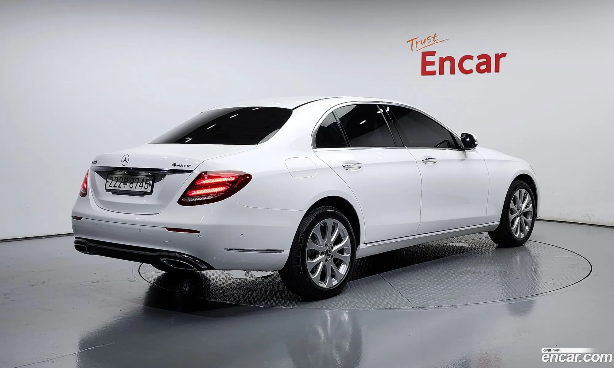 Mercedes-Benz E-Klasse V W213 S213 C238 E300 4Matic Exclusive 2020 - фотография 18958826