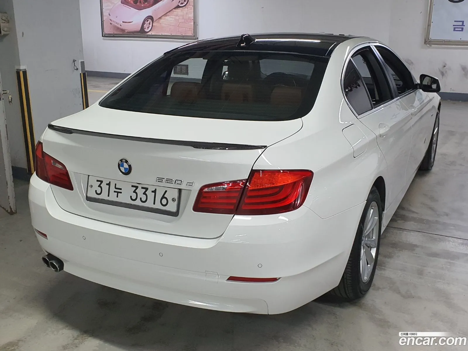 BMW 5 Series F10 520D - фотография 18590691