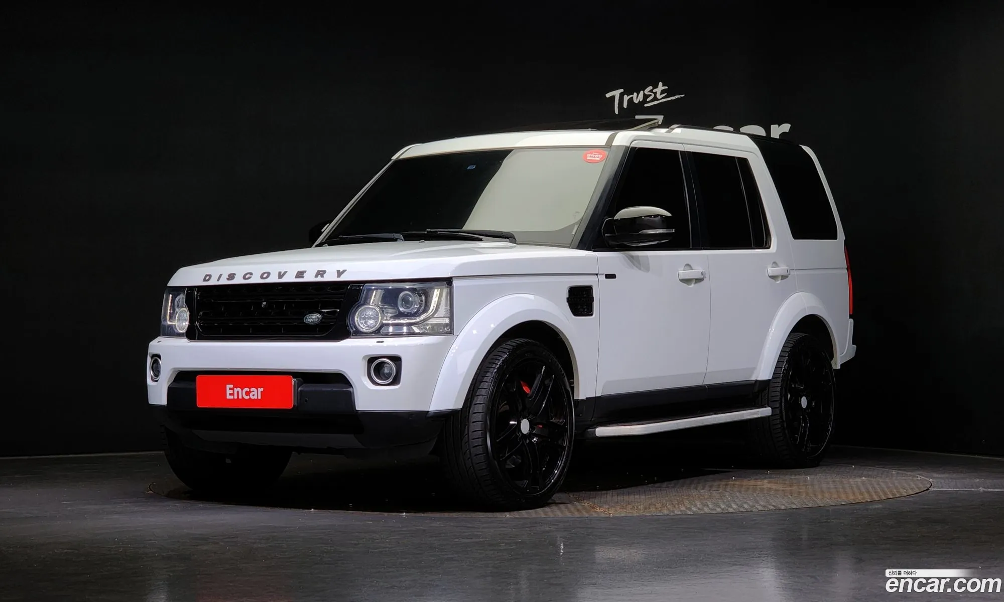 Land Rover Discovery Iv 30 Sdv6 Se 2014 - фотография 4219080