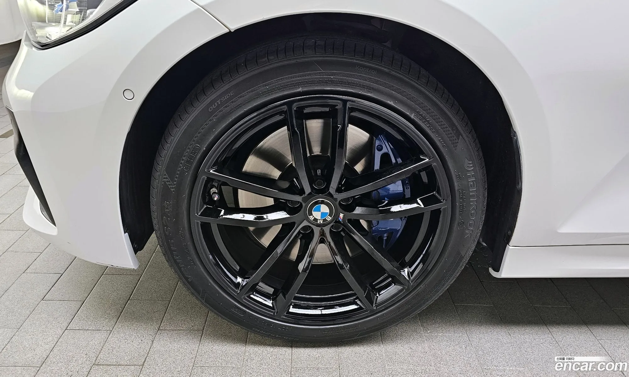 BMW 3Er 330I M Sports 2019 - фотография 16489469