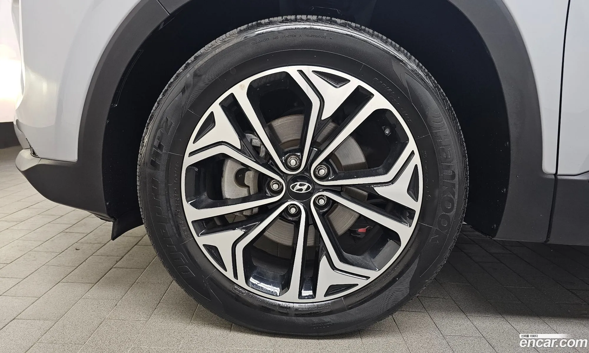Hyundai Santa Fe Diesel 20 4Wd 2019 - фотография 19008991