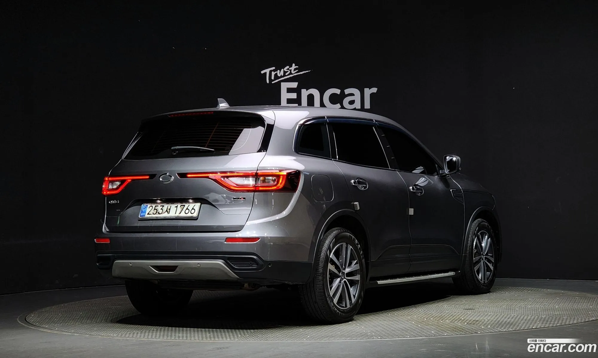 Renault Samsung Qm6 20 Gde Le 2Wd 2021 - фотография 3461994