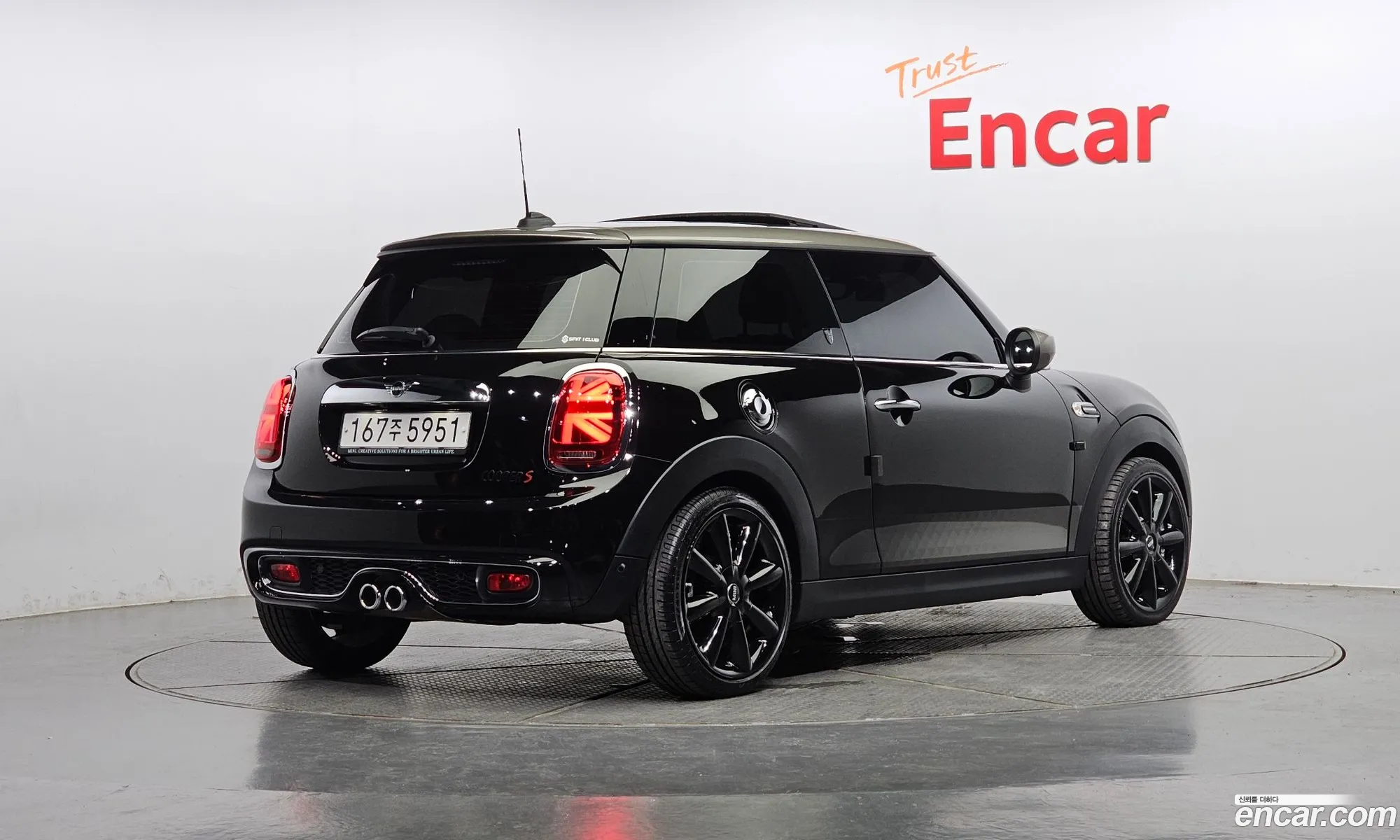 Mini Cooper Kings Road Edition 2020 - фотография 4626542
